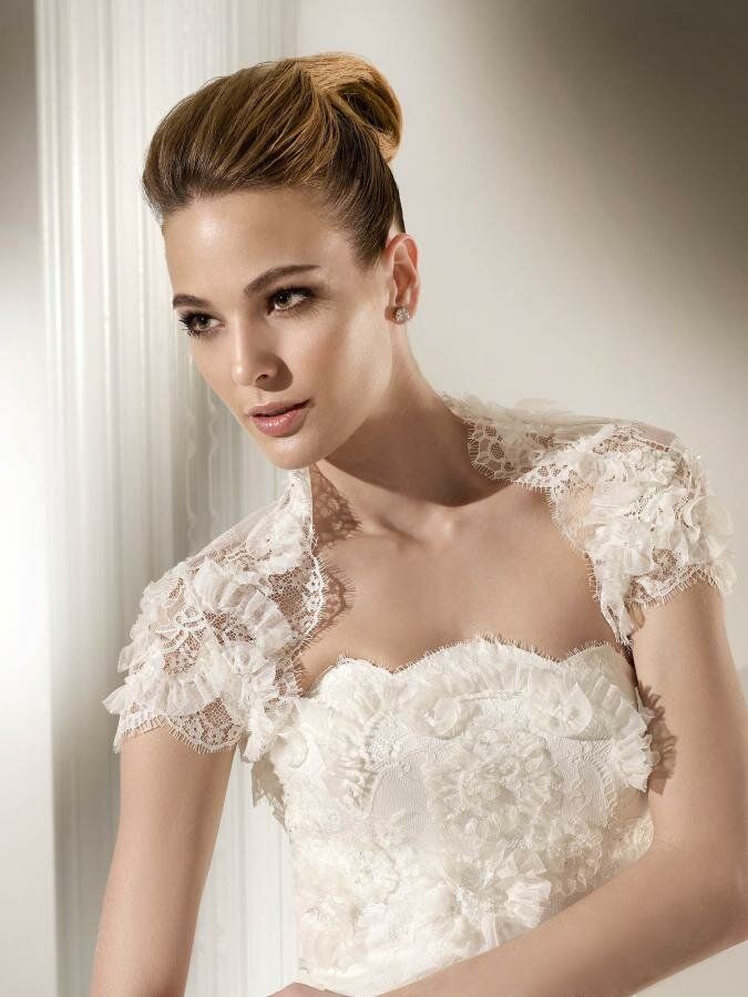 Wedding dresses for the older bride Photo - 7