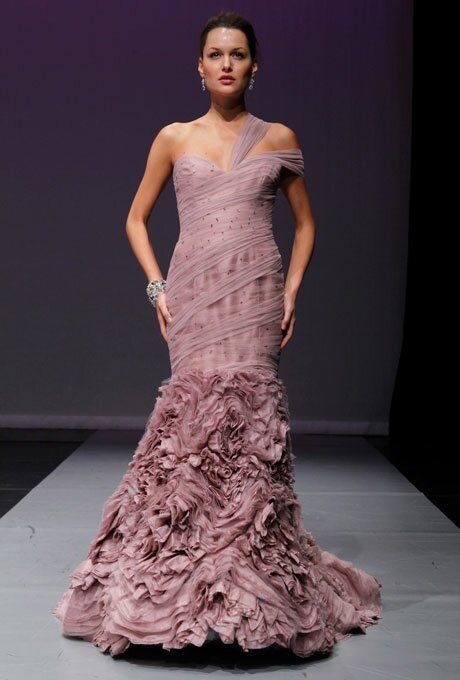 Wedding dresses for vow renewals Photo - 3