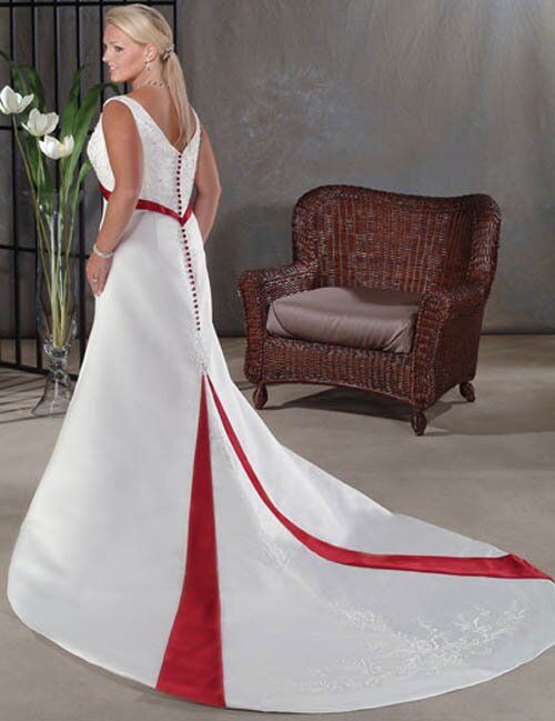 Wedding dresses plus sizes Photo - 9