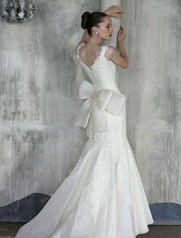 Western style wedding dresses Photo - 9