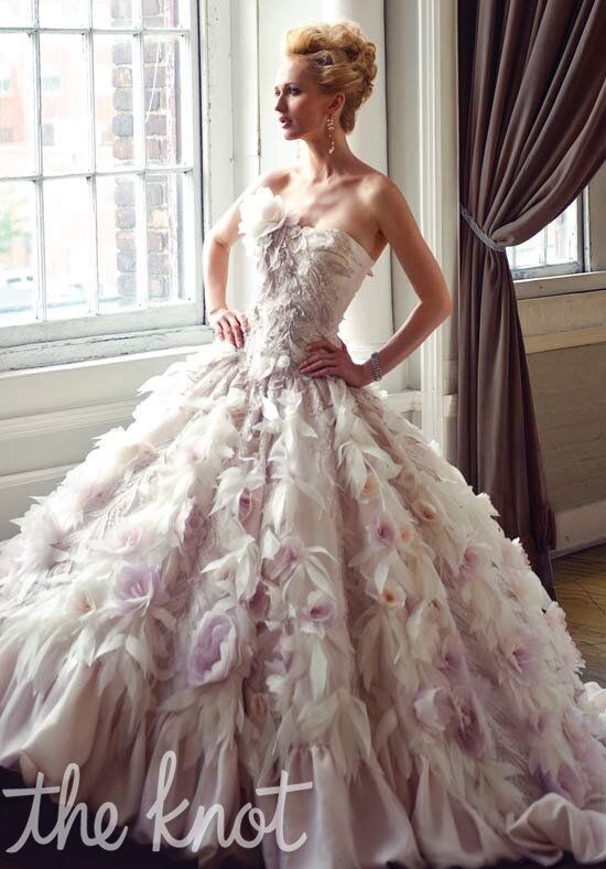 Ysa Makino wedding dresses Photo - 3