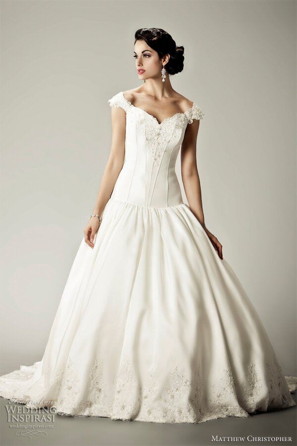 Zara wedding dresses Photo - 2