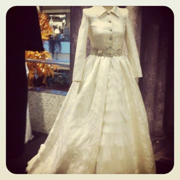 Zayas wedding dresses Photo - 2